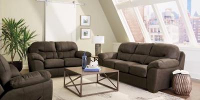 Legend Living Room Set